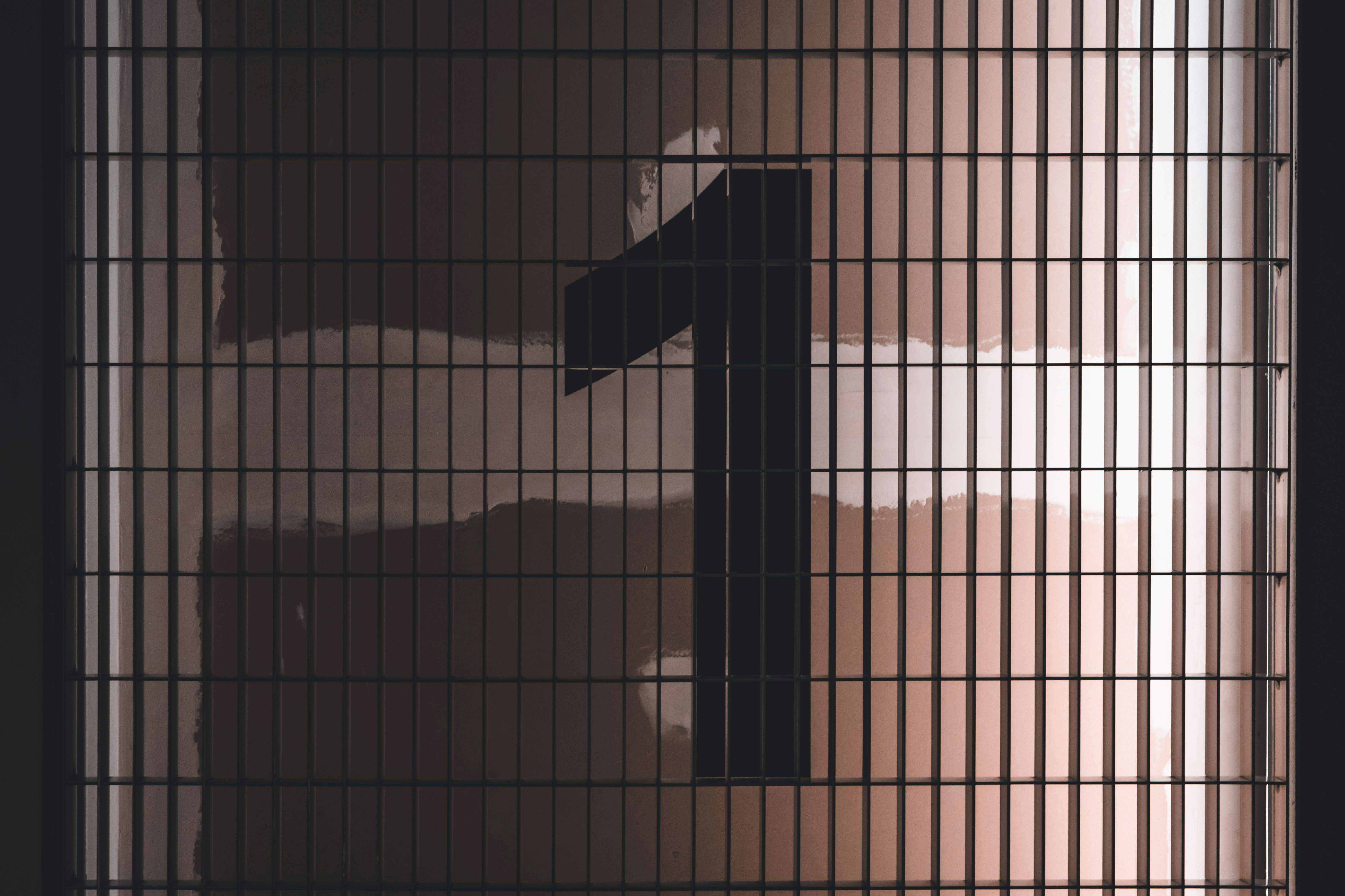 Число 1 значение в нумерологии: энергия первоначала и лидерства